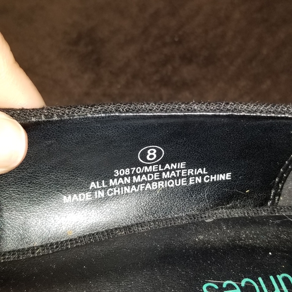 Flower Wedge - Picture 2 of 4